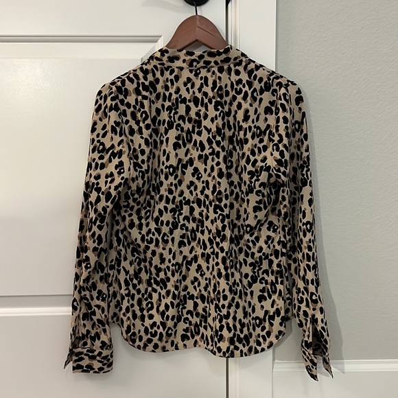 Halogen V-Neck Leopard Blouse - Picture 3 of 4